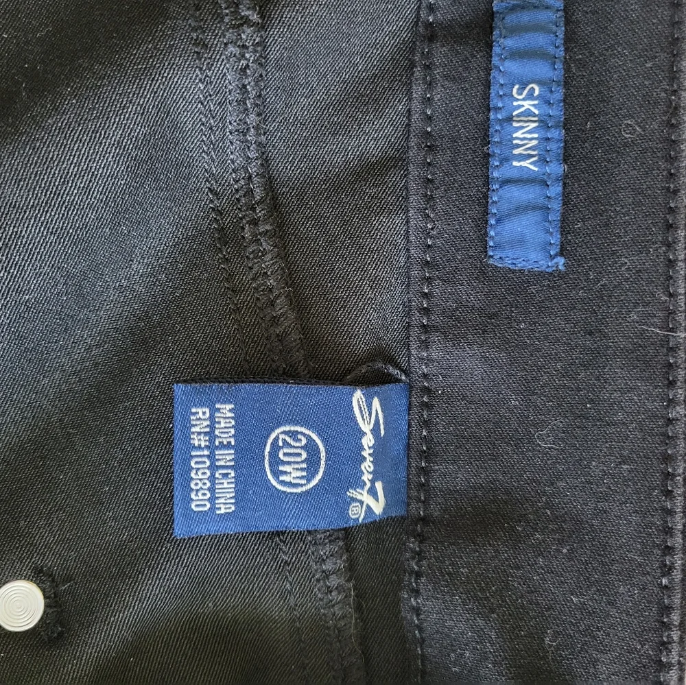 Seven7 jeans - Picture 2 of 13